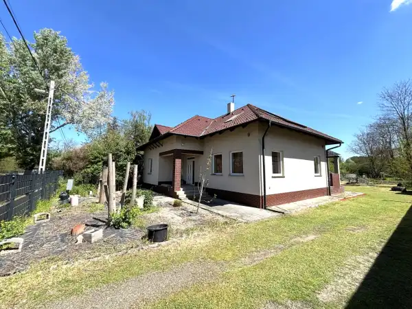 Eladó új építésű családi ház, Tápiószecső 4 szoba 210 m² 69.9 M Ft