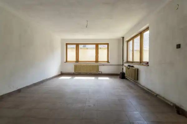 Eladó új építésű családi ház, Tura 7 szoba 154 m² 87 M Ft
