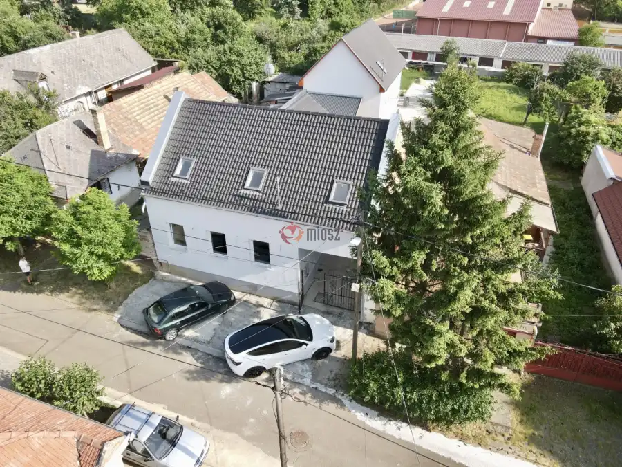 eladó új építésű ikerház, Gyöngyös