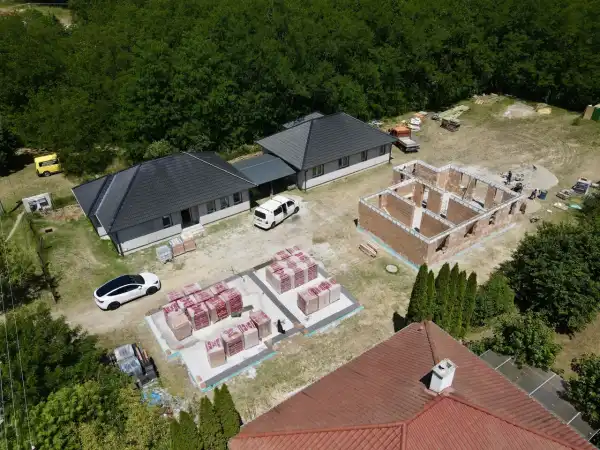 Eladó új építésű ikerház, Veresegyház 4 szoba 93 m² 84.99 M Ft