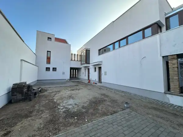 Eladó új építésű téglalakás, Vác 2+1 szoba 79 m² 92.99 M Ft