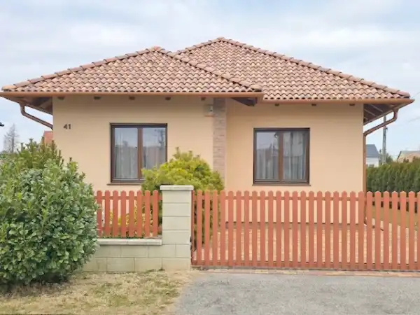 Eladó újszerű családi ház, Balatonmáriafürdő 4 szoba 110 m² 118 M Ft