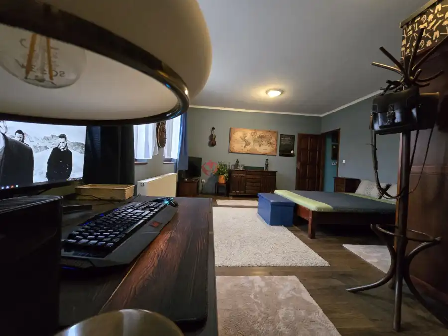 eladó újszerű családi ház, Budapest, XVII. kerület