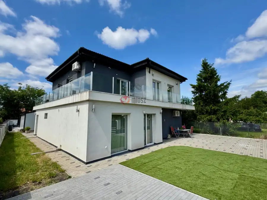 eladó újszerű családi ház, Budapest, XXII. kerület eladó újszerű családi ház, Budapest, XXII. kerület