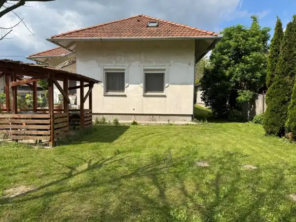 Eladó újszerű családi ház, Szigetszentmárton 4+2 szoba 170 m² 98.2 M Ft