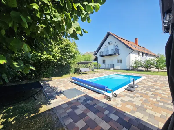 Eladó újszerű téglalakás, Balatonmáriafürdő 1+2 szoba 57 m² 75.9 M Ft