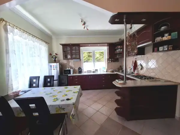 Eladó újszerű téglalakás, Tököl 3 szoba 76 m² 68.4 M Ft Eladó újszerű téglalakás, Tököl 3 szoba 76 m² 68.4 M Ft
