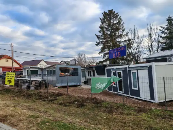 Eladó újszerű üzlet, Csömör 393 m² 48 M Ft