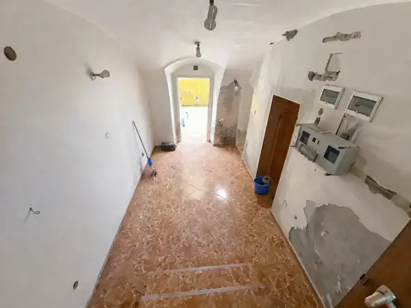 Eladó üzlet, Budapest, VIII. kerület 44 m² 21.9 M Ft