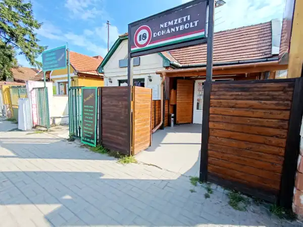Eladó üzlet, Érd 50 m² 29.5 M Ft