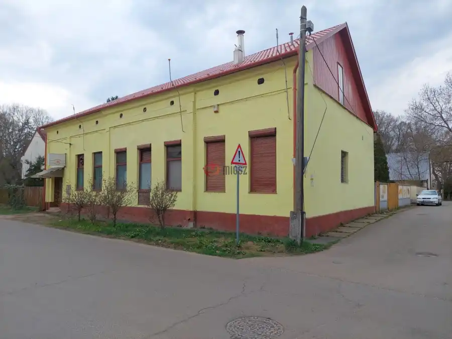 eladó üzlet, Hajdúdorog