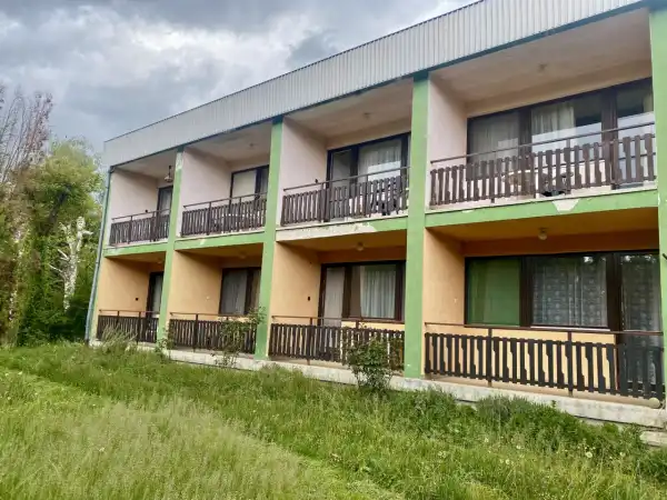 Eladó vendéglátás, Igal 650 m² 249.9 M Ft