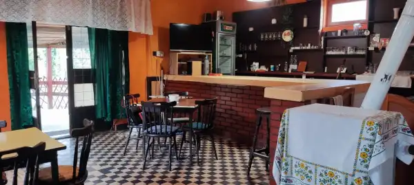 Eladó vendéglátás, Tiszaladány 108 m² 16 M Ft