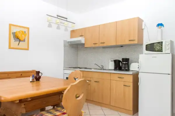 Kiadó téglalakás, Balatonmáriafürdő 2 szoba 55 m² 130 E Ft/hó Kiadó téglalakás, Balatonmáriafürdő 2 szoba 55 m² 130 E Ft/hó