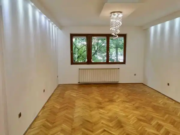 Kiadó téglalakás, Budapest, III. kerület 1+2 szoba 76 m² 345 E Ft/hó