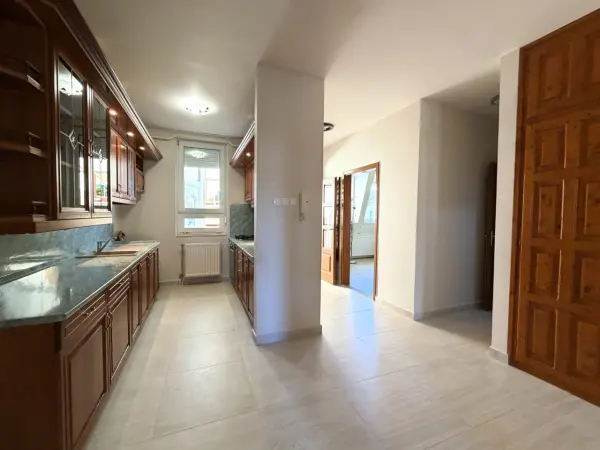 Kiadó téglalakás, Kaposvár 3 szoba 75 m² 250 E Ft/hó