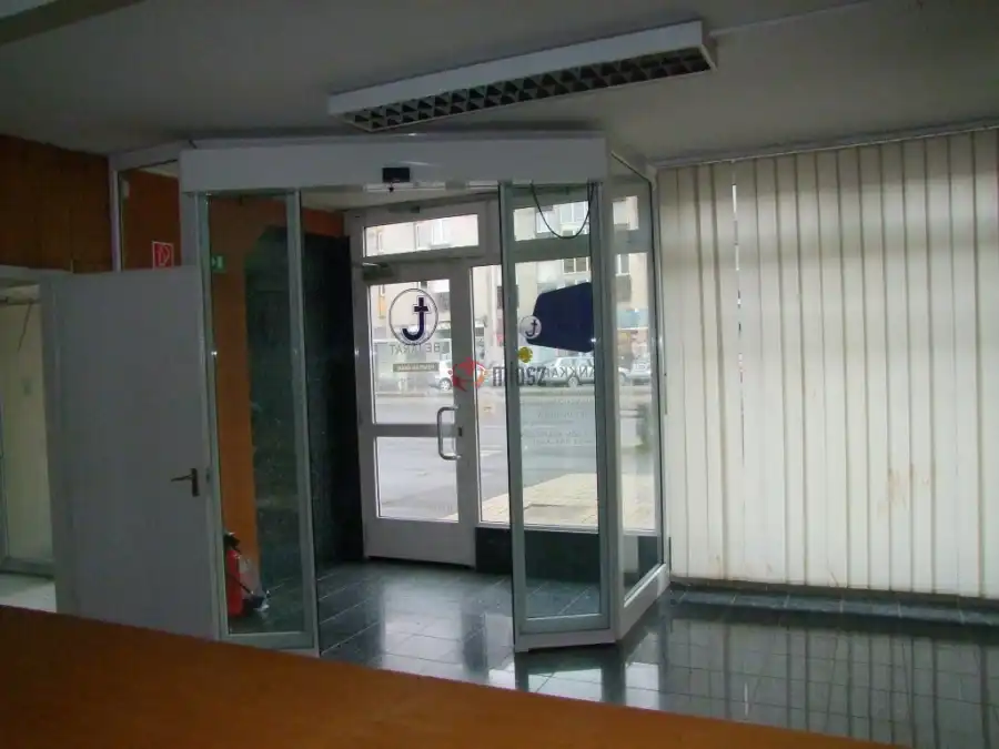 kiadó üzlet, Körmend